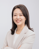 2025 소비트렌드와 가맹본부의 소비지향적 대응전략